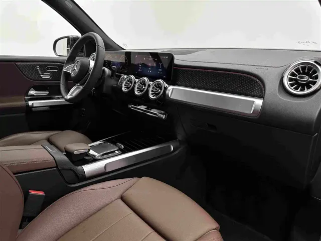 Mercedes-Benz GLB-Class — Фото автомобиля 15