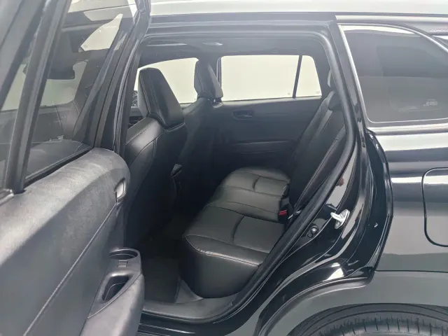 Toyota Corolla Cross — Фото автомобиля 15