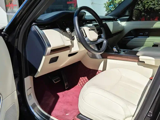 Land Rover Range Rover — Фото автомобиля 4