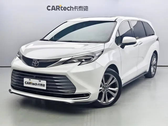 Фотография автомобиля — Toyota Sienna