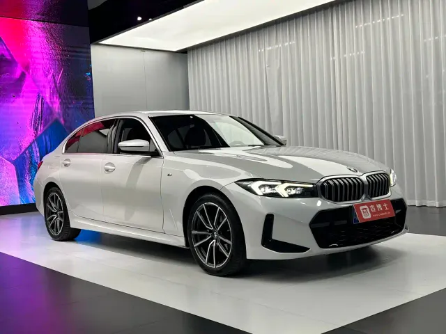 BMW 3 Series — Фото автомобиля 3