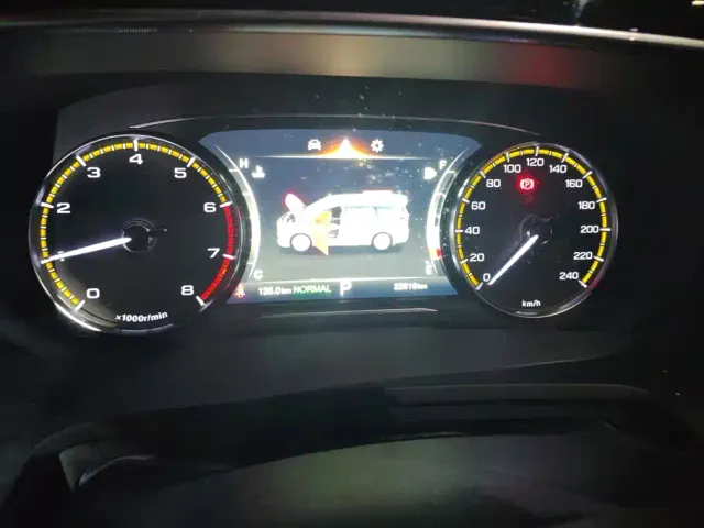 GAC Trumpchi M8 — Фото автомобиля 14