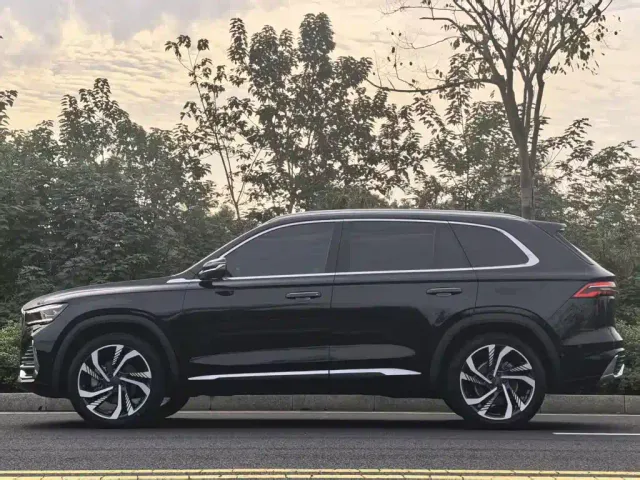 Geely Xingyue L — Фото автомобиля 6