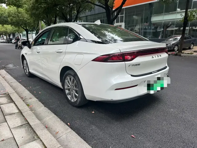 GAC Aion S — Фото автомобиля 15