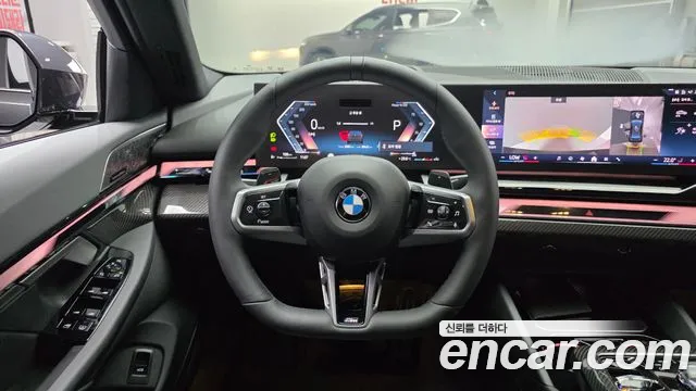 BMW 5-Series 5 серия (G60) 530i xDrive M Sport Pro Special Edition — Фото автомобиля 12