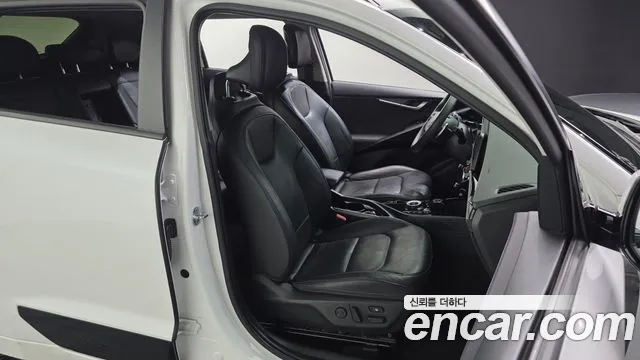 Kia Niro The All New Niro Signature — Фото автомобиля 10