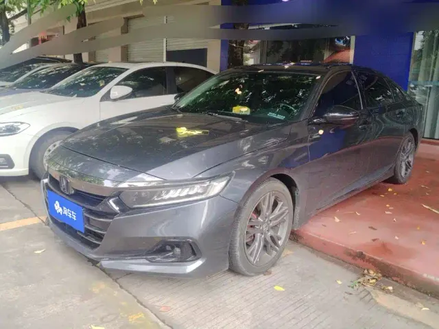 Фотография автомобиля — Honda Accord
