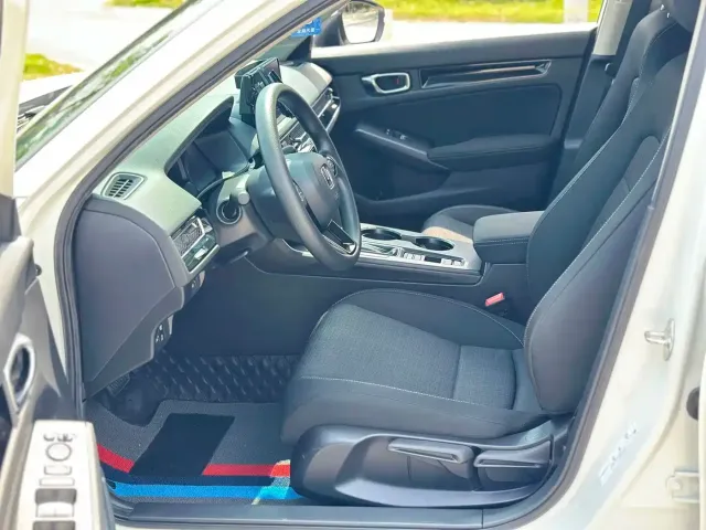 Honda Civic — Фото автомобиля 6