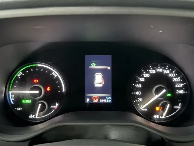 Toyota Sienna — Фото автомобиля 14