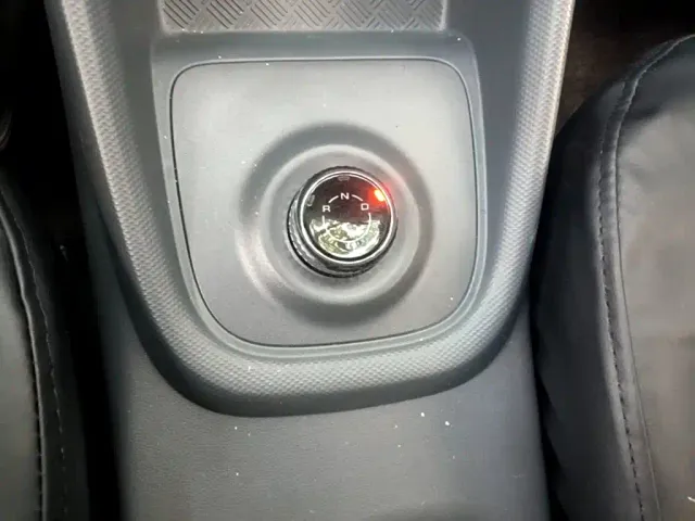 Wuling Hongguang — Фото автомобиля 13