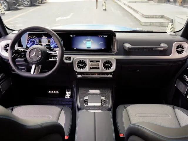 Mercedes-Benz G-Class — Фото автомобиля 15