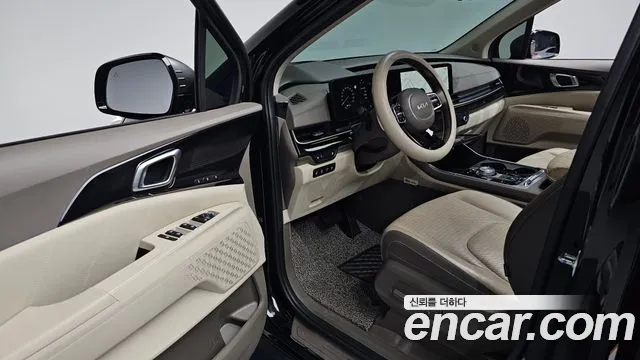 Kia Carnival 4th Gen — Фото автомобиля 11