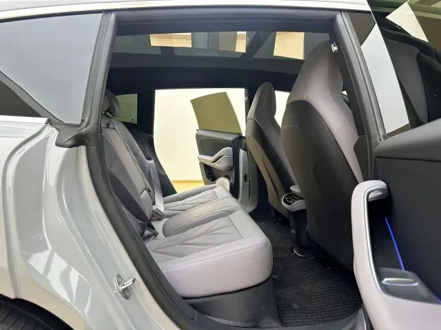 Nio ET5 Touring — Фото автомобиля 15