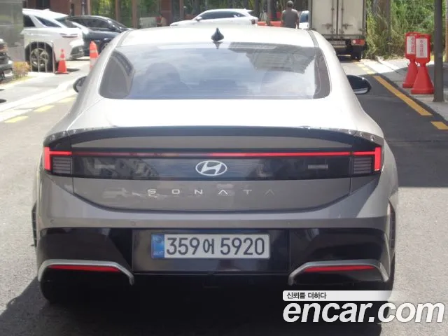 Hyundai Sonata Sonata Edge(DN8) 2.0 LPG(Коммерческий) — Фото автомобиля 4