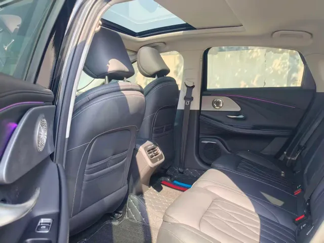 Chery Arrizo 8 — Фото автомобиля 5