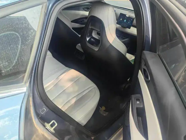 BYD Seal 06 — Фото автомобиля 11
