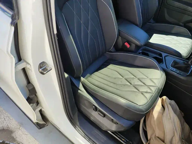 Volkswagen Tiguan L — Фото автомобиля 24