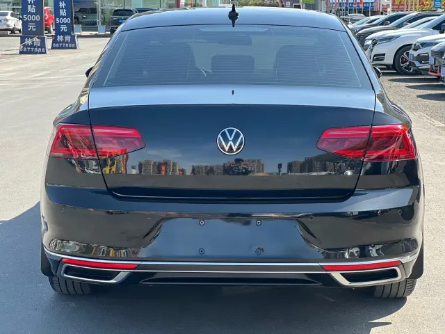 Volkswagen Magotan — Фото автомобиля 8