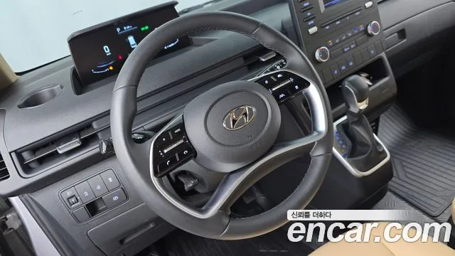 Hyundai Staria Staria — Фото автомобиля 5