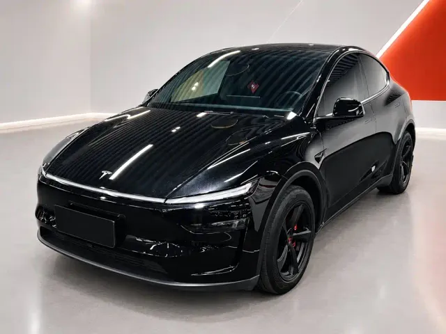 Фотография автомобиля — Tesla Model Y