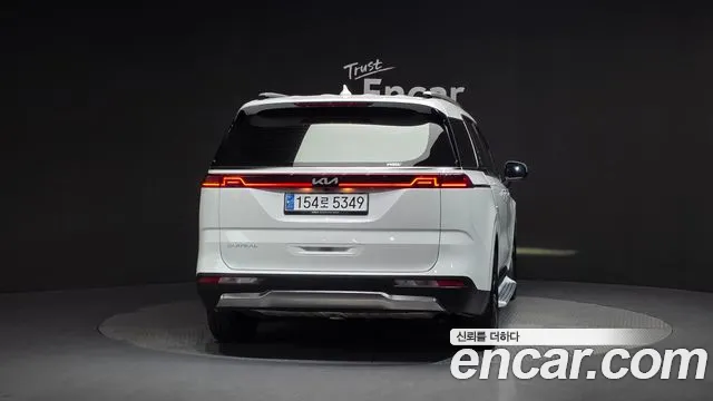 Kia Canival Carnival 4 поколение Бензин 7 мест Signature — Фото автомобиля 4