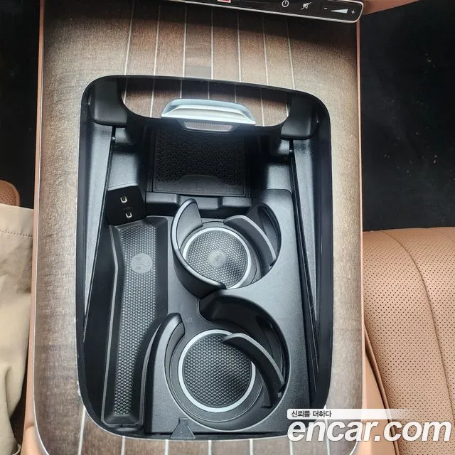 Mercedes-Benz E-Class E-класс W214 E300 4MATIC Exclusive — Фото автомобиля 13