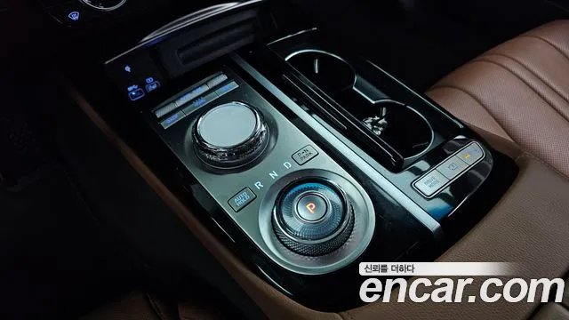 Genesis G80 RG3 — Фото автомобиля 12