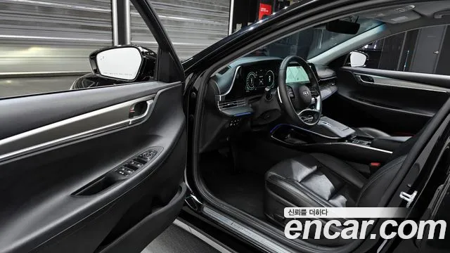 Hyundai Grandeur — Фото автомобиля 10