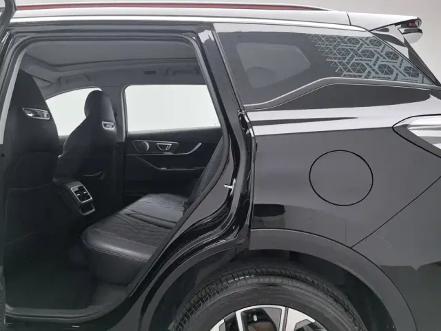 Chery Tiggo 7 PLUS — Фото автомобиля 15