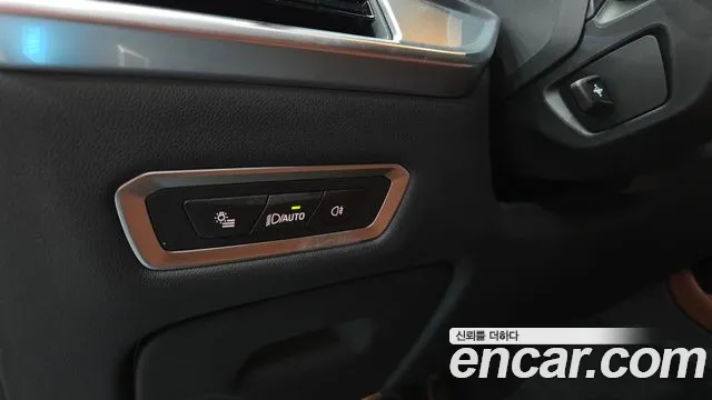 BMW X7 — Фото автомобиля 16