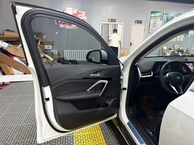 BMW X1 — Фото автомобиля 16