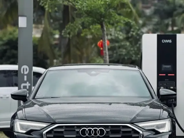 Audi A6L — Фото автомобиля 2