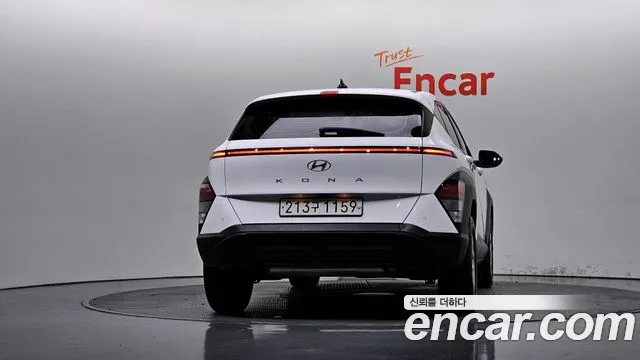 Hyundai Kona SX2 — Фото автомобиля 4