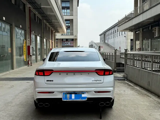 Geely Xingrui — Фото автомобиля 4