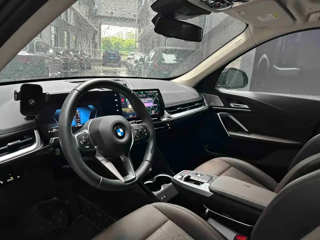 BMW X1 — Фото автомобиля 8