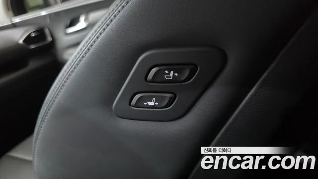 Hyundai Santafe — Фото автомобиля 29