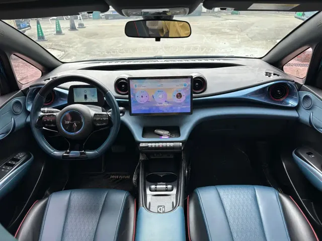 BYD Dolphin — Фото автомобиля 12