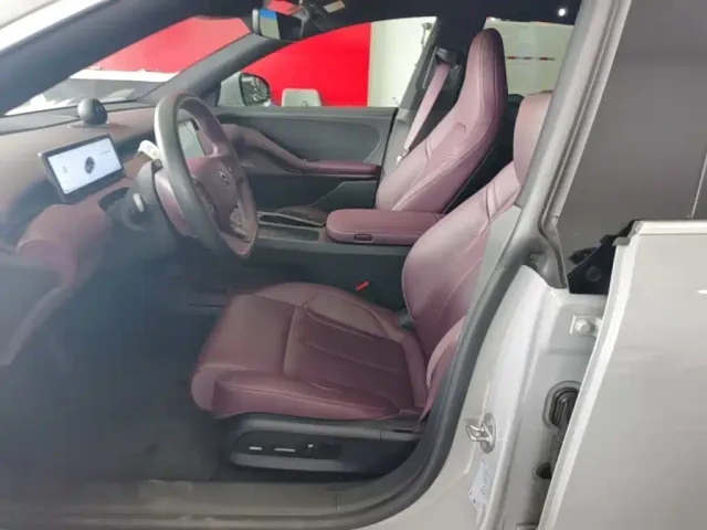 Nio ET5 Touring — Фото автомобиля 14