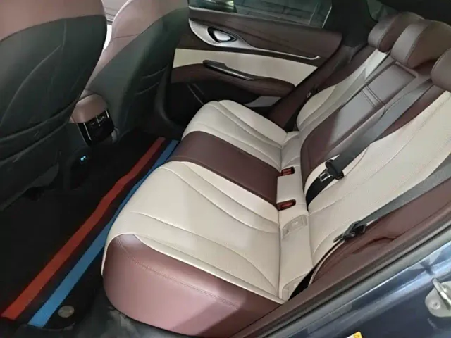 BYD Seal — Фото автомобиля 16