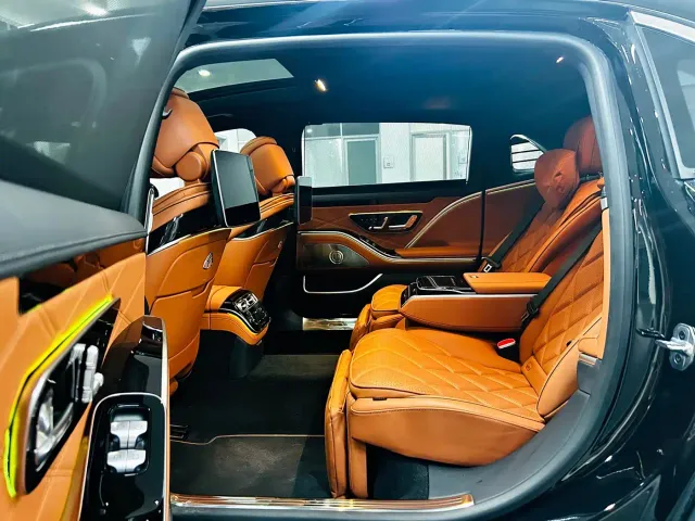 Mercedes-Benz Maybach S-Class — Фото автомобиля 11