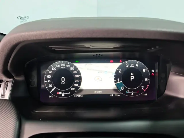 Land Rover Discovery Sport — Фото автомобиля 10