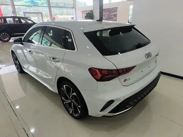 Audi A3 — Фото автомобиля 4