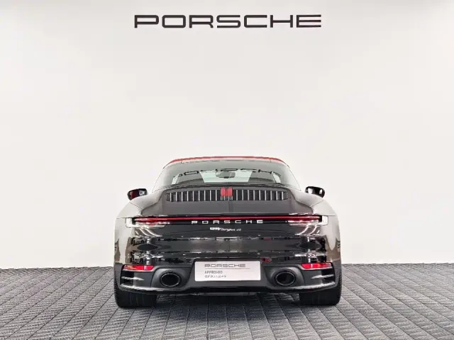 Porsche 911 — Фото автомобиля 2