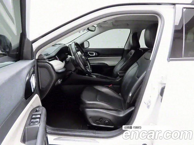 Jeep Compass Compass 2 поколение 2.4 Limited 2WD — Фото автомобиля 12