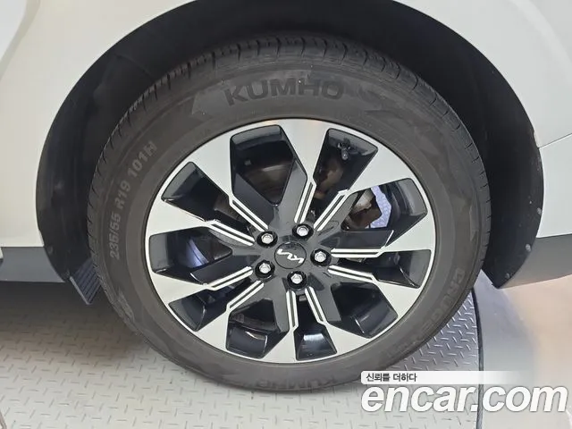 Kia Carnival 4th Gen — Фото автомобиля 6
