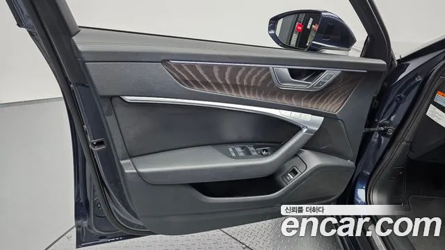 Audi A6 C8 — Фото автомобиля 13