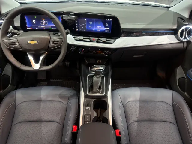 Chevrolet Monza — Фото автомобиля 7