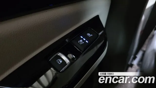 Kia Canival Carnival 4 поколение Дизель 9 мест Hi-Limousine — Фото автомобиля 16