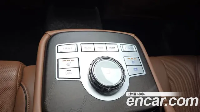 Genesis G80 RG3 — Фото автомобиля 14