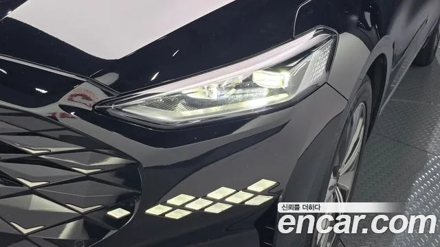 Kia K8 K8 Hybrid — Фото автомобиля 21